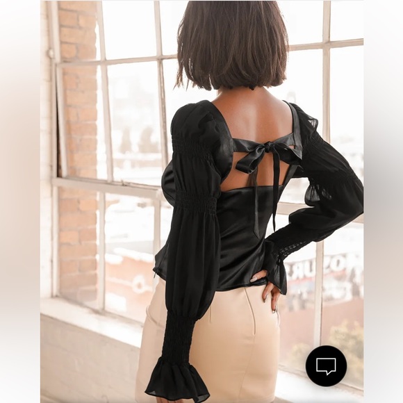 LULUS Style Streak ivory satin square neck tie-back long sleeve top. NWT Size S. - Picture 2 of 13